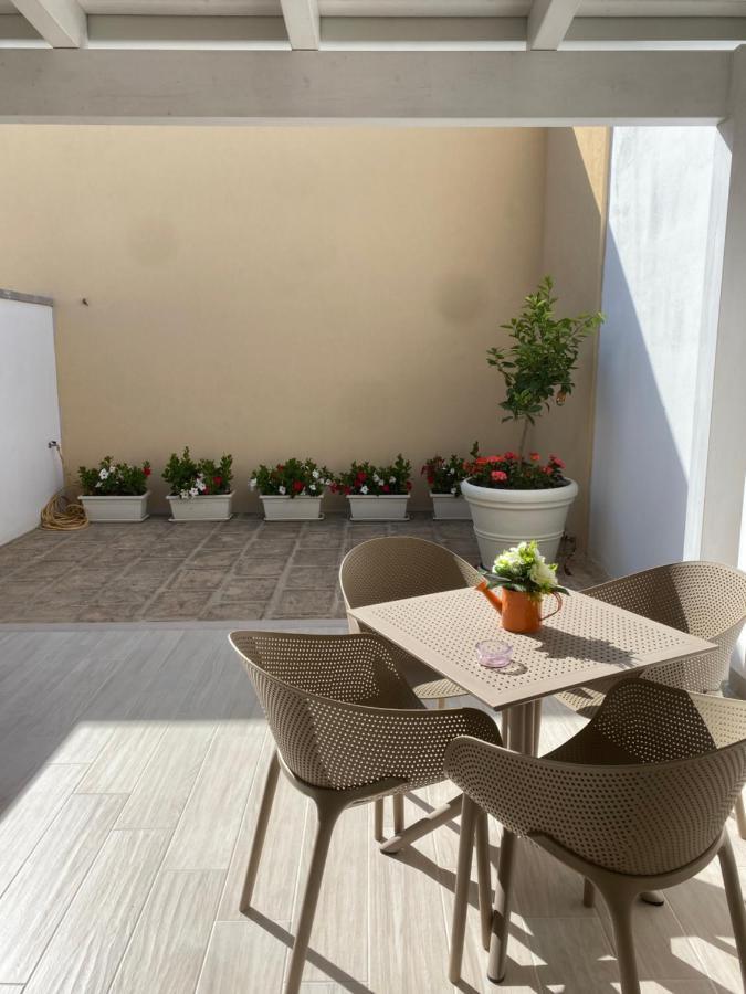 Naturelais Monopoli Eksteriør bilde